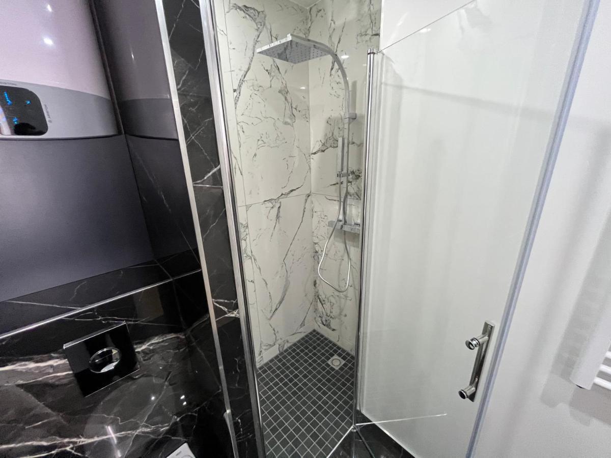 Appartement Luxe Jaune Saint-Etienne  Exteriér fotografie