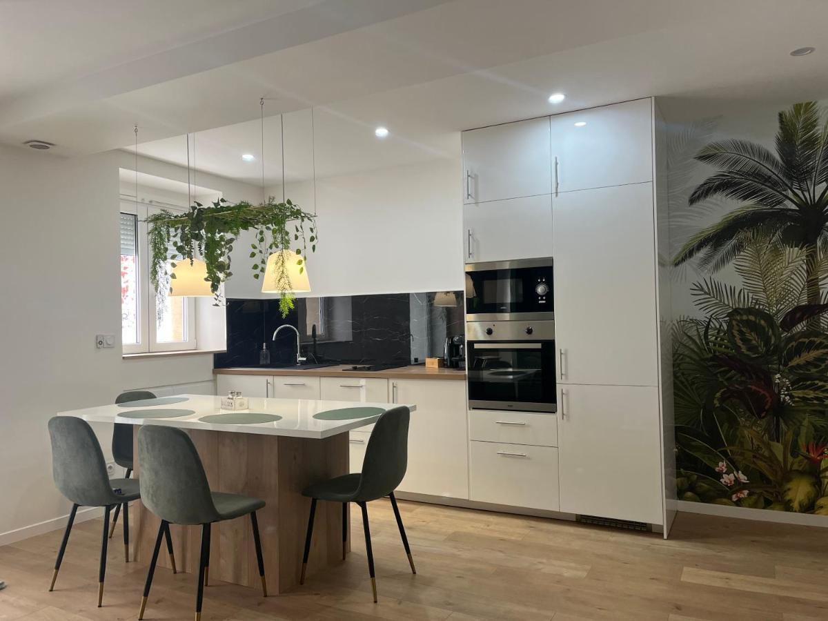 Appartement Luxe Jaune Saint-Etienne  Exteriér fotografie