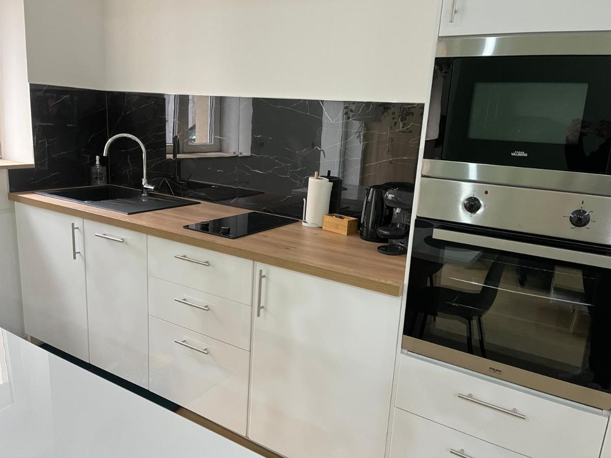 Appartement Luxe Jaune Saint-Etienne  Exteriér fotografie