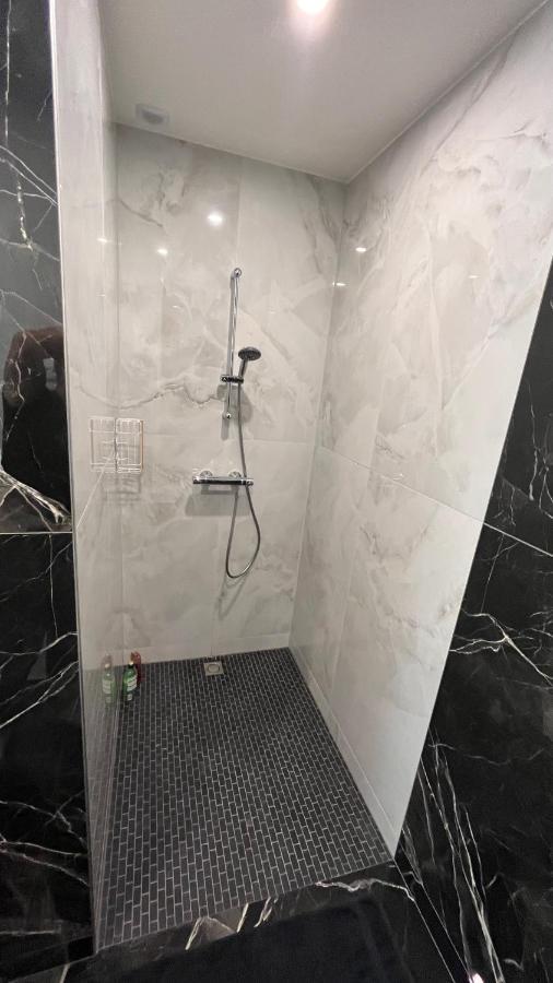 Appartement Luxe Jaune Saint-Etienne  Exteriér fotografie