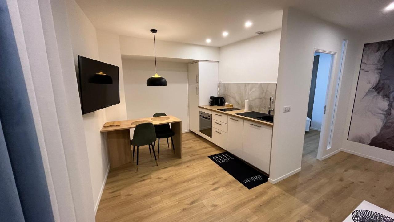 Appartement Luxe Jaune Saint-Etienne  Exteriér fotografie